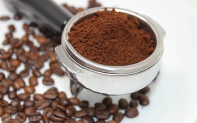 Metoda parzenia a stopień zmielenia kawy. Jak stworzyć idealny napar?